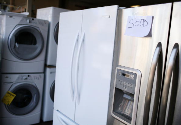 You may lose electricity this summer. Here are ways to keep your refrigerated and frozen food safe. You may lose electricity this summer. Here are ways to keep your refrigerated and frozen food safe.