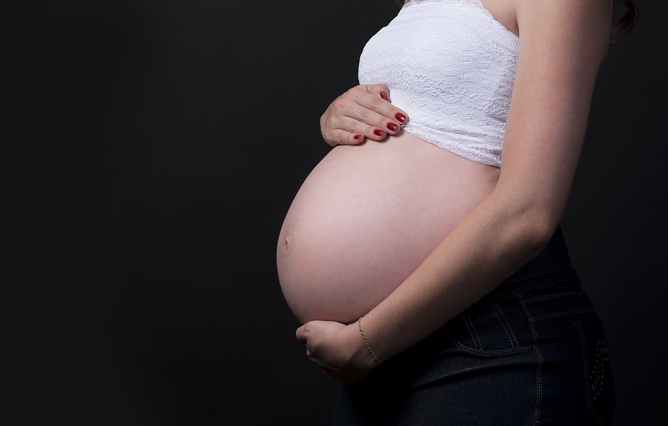 Evidence-based approach to treating post-delivery pain in new moms during opioid crisis Evidence-based approach to treating post-delivery pain in new moms during opioid crisis