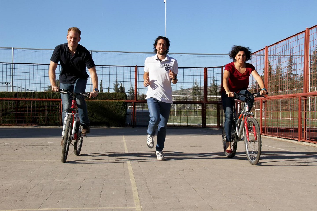 Children who commute to school unaccompanied have greater autonomy and decision-making ability Children who commute to school unaccompanied have greater autonomy and decision-making ability