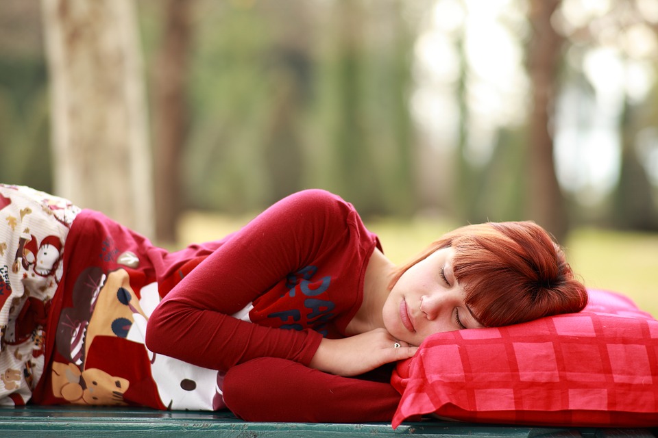People who sleep less than 8 hours a night more likely to suffer from depression, anxiety People who sleep less than 8 hours a night more likely to suffer from depression, anxiety