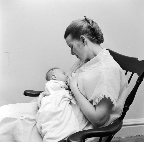 More U.S. hospitals are encouraging new mothers to breastfeed their babies. 