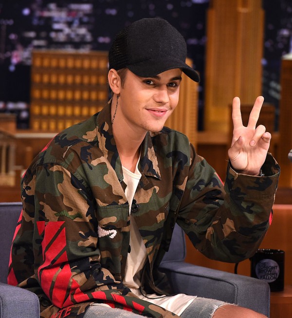 Justin Bieber Visits 'The Tonight Show Starring Jimmy Fallon' at Rockefeller Center on September 2, 2015