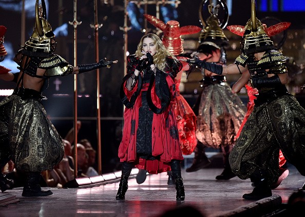  Madonna performs at the O2 as part of her 'Rebel Heart' world tour at The O2 Arena on December 1, 2015 in London, England.