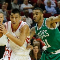 Jeremy Lin and Courtney Lee in 2013.