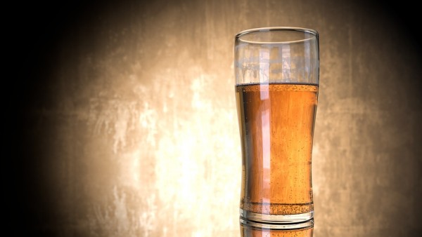 Alcohol consumption in late teens can lead to liver problems in adulthood