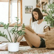 5 Steps to Stay Healthy While Studying at Home