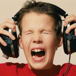 Loud sounds can affect the brain's auditory cortex.